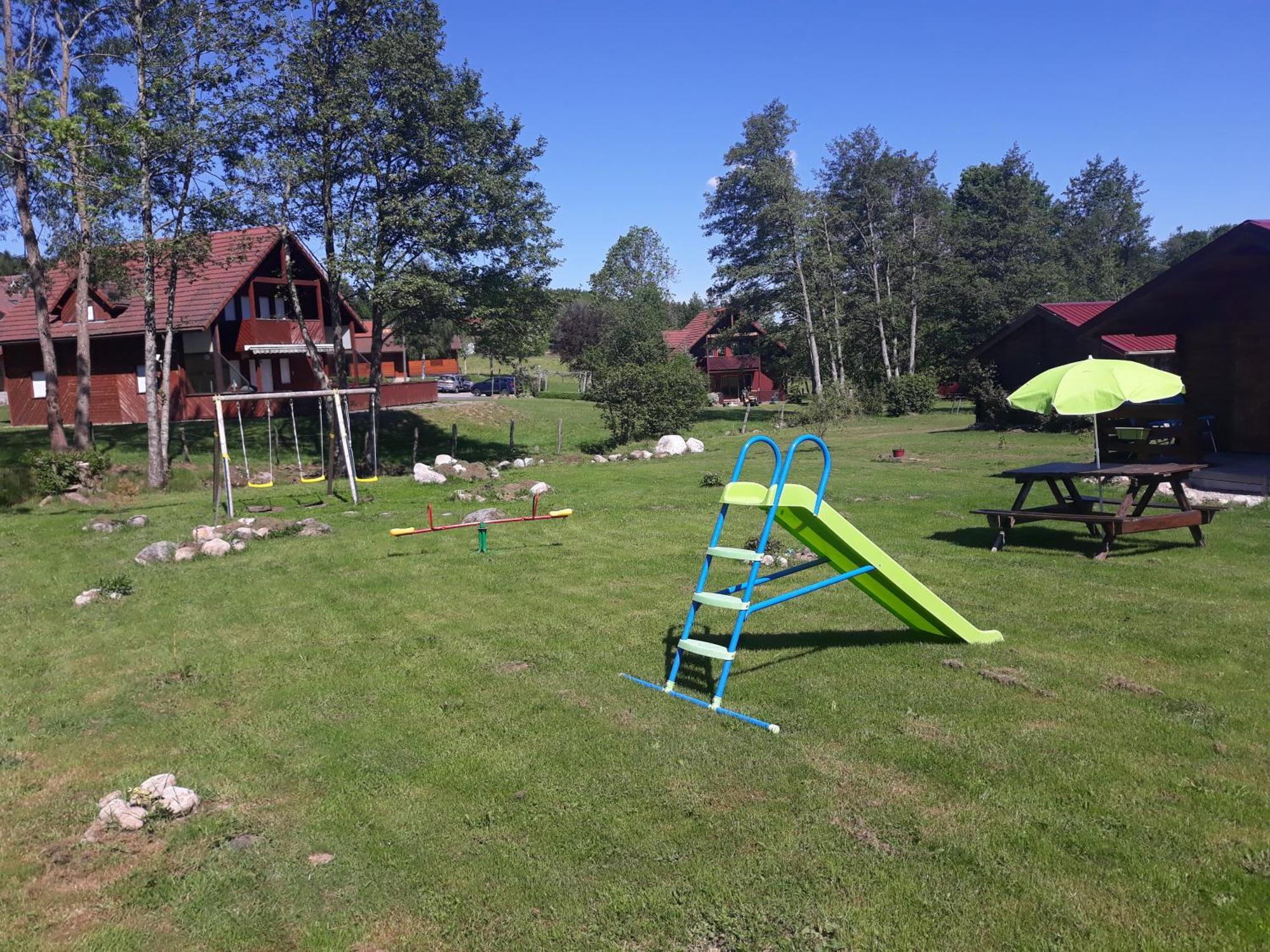 Chalets Les 5 Loups Gerbépal Zewnętrze zdjęcie
